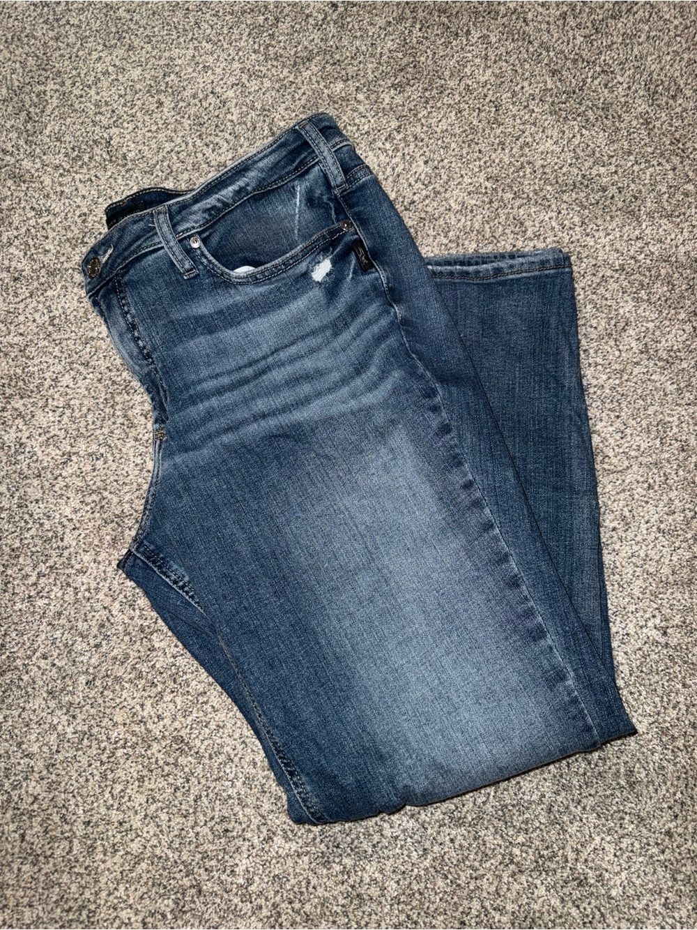 Silver Jeans Women's Suki Medium Blue Straight Jeans